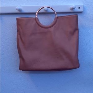 Nude purse very cute in picture!